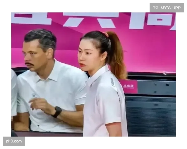 上海女篮老将黄靖登场 以40岁年龄成WCBA联赛历史最年长出场球员